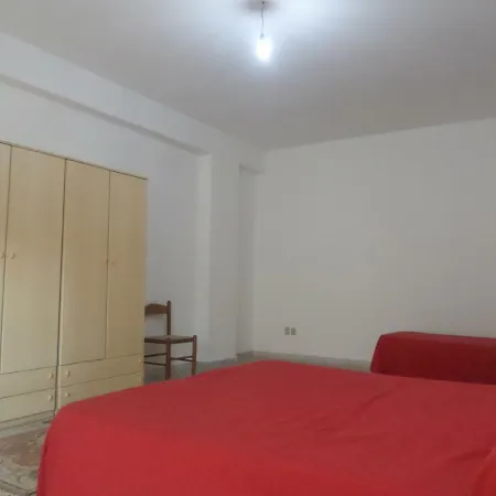 Casa Vacanze Raffaele Apartment *